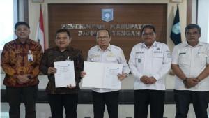 20251106-TANDATANGAN-KESEPAKATAN-Jajaran-Pemerintah-Kabupaten-Pemkab-Bangka-Tengah.jpg