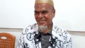 20251111-Sosok-Abdul-Muis-Guru-SMAN-1-Luwu-Utara-Dipecat.jpg