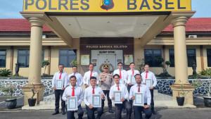 Anggota-Polres-Basel-raih-penghargaan-ne.jpg