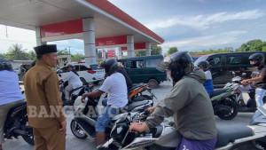 Bupati-Bangka-pantau-SPBU-ne.jpg