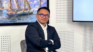 Dosen-Ilmu-Politik-Universitas-Bangka-Belitung-Ariandi-A-Zulkarnain-di-ruang-tengah.jpg