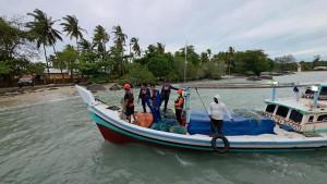 Evakuasi-ABK-Tugboat-kawan-kita.jpg
