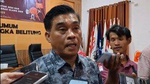 Husin-Ketua-KPU-Babel-diwawancara-ne.jpg