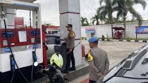 bangka/Kapolres-Bangka-Datangi-SPBU-Sungailiat.jpg
