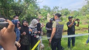 Keluarga-Aditya-lihat-rekonstruksi.jpg