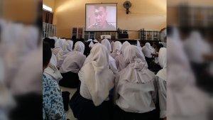 Mahasiswa-PPLK-II-IAIN-SAS-Nobar-G30-SPKI.jpg