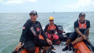 Pencarian-korban-tenggelam-di-Teluk-Limau.jpg