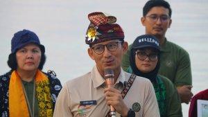 Sandiaga-Uno-ke-Belitung.jpg