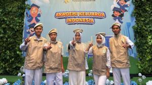 bangka/Siswa-asal-Bangka-Tengah-di-Akademi-Keluarga-Indonesia-AKI.jpg