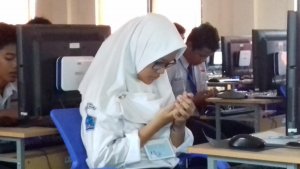 berdoa-sebelum-unbk_20170503_141615.jpg