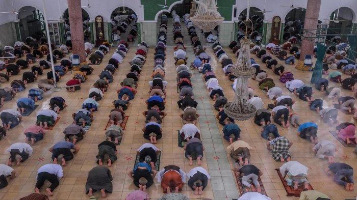 Bacaan Niat dan Doa Sholat Jumat Lengkap dengan Tata Caranya yang Benar