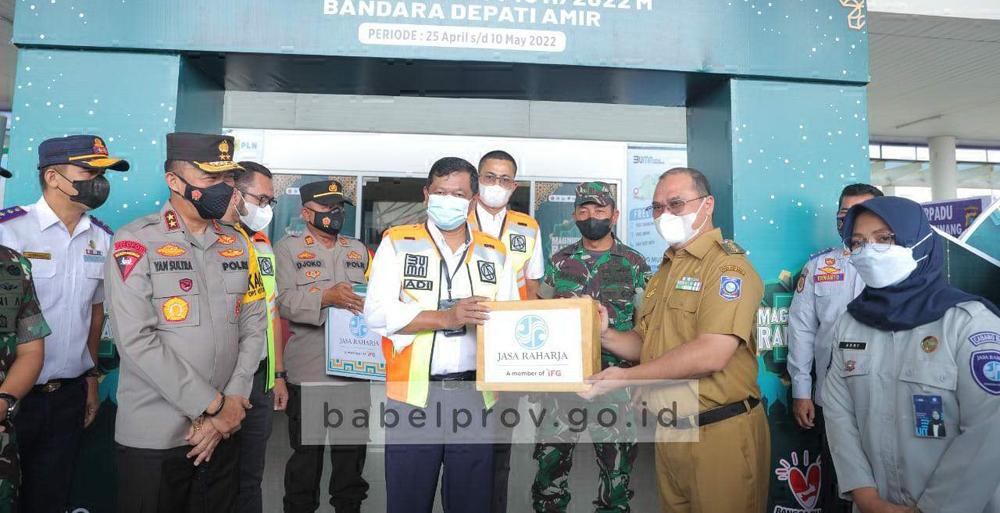 20220428-Gubernur-Babel-Erzaldi-Rosman-Meninjau-Persiapan-Angkutan-Lebaran.jpg