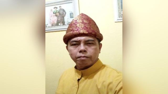 20230316_Eddy-Salahuddin-Guru-SMAN-3-Pangkalpinang.jpg