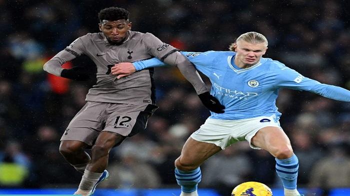 20240514_Duel-pemain-Tottenham-Hotspur-vs-Manchester-City.jpg