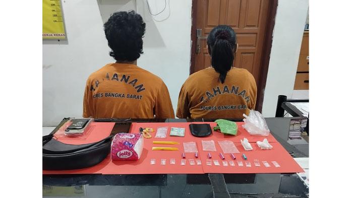 bangka/20250919-PASUTRI-Sepasang-suami-istri-ditangkap-tim-opsnal-Satuan-Reserse-Narkoba.jpg