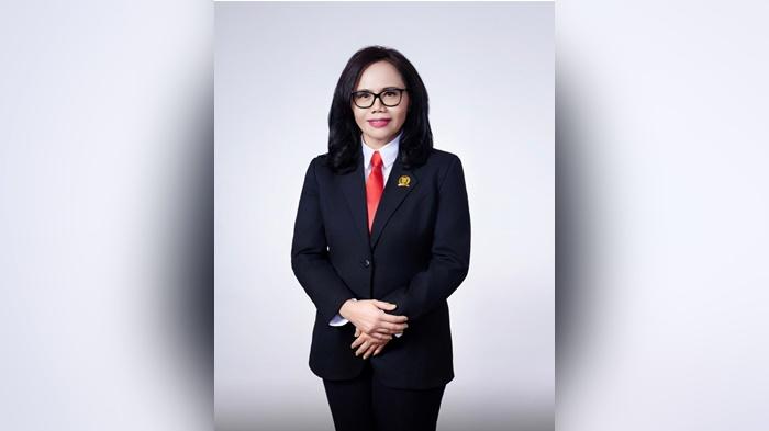 20251218-Anggota-DPRD-Provinsi-Kepulauan-Bangka-Belitung-Elvi-Diana.jpg