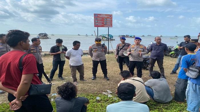 bangka/20260123-PENERTIBAN-Personel-Polres-Bangka-Barat-turun-langsung12.jpg