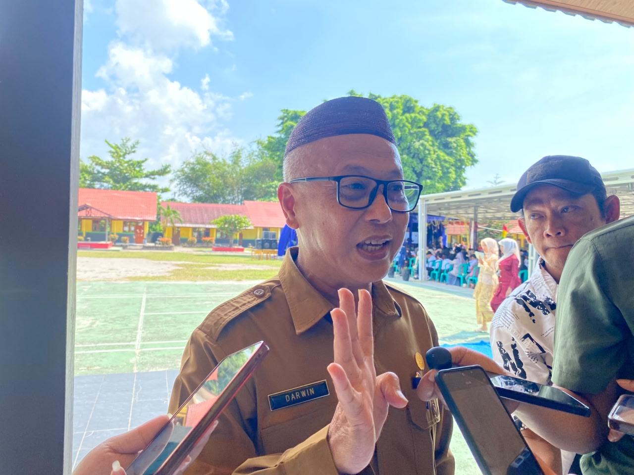 Pemkot Pangkalpinang Siapkan Seragam dan Perlengkapan Sekolah Gratis untuk Siswa Kurang Mampu - Bangkapos.com