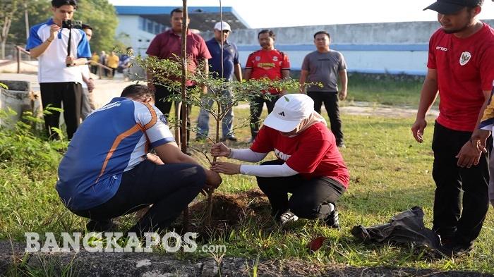 Pimpin Gerakan Indonesia ASRI, Wawako Pangkalpinang Ajak ASN Perkuat Budaya Gotong Royong - Bangkapos.com