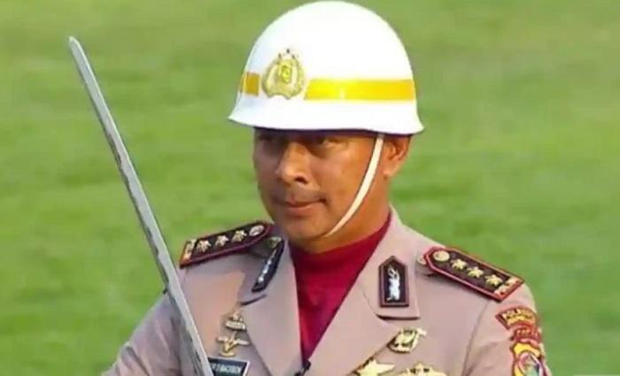 Sosok Kombes Victor Dean Mackbon, Polisi yang Pimpin Penggeledahan Kasus yang Seret Jampidsus Febrie - Bangkapos.com