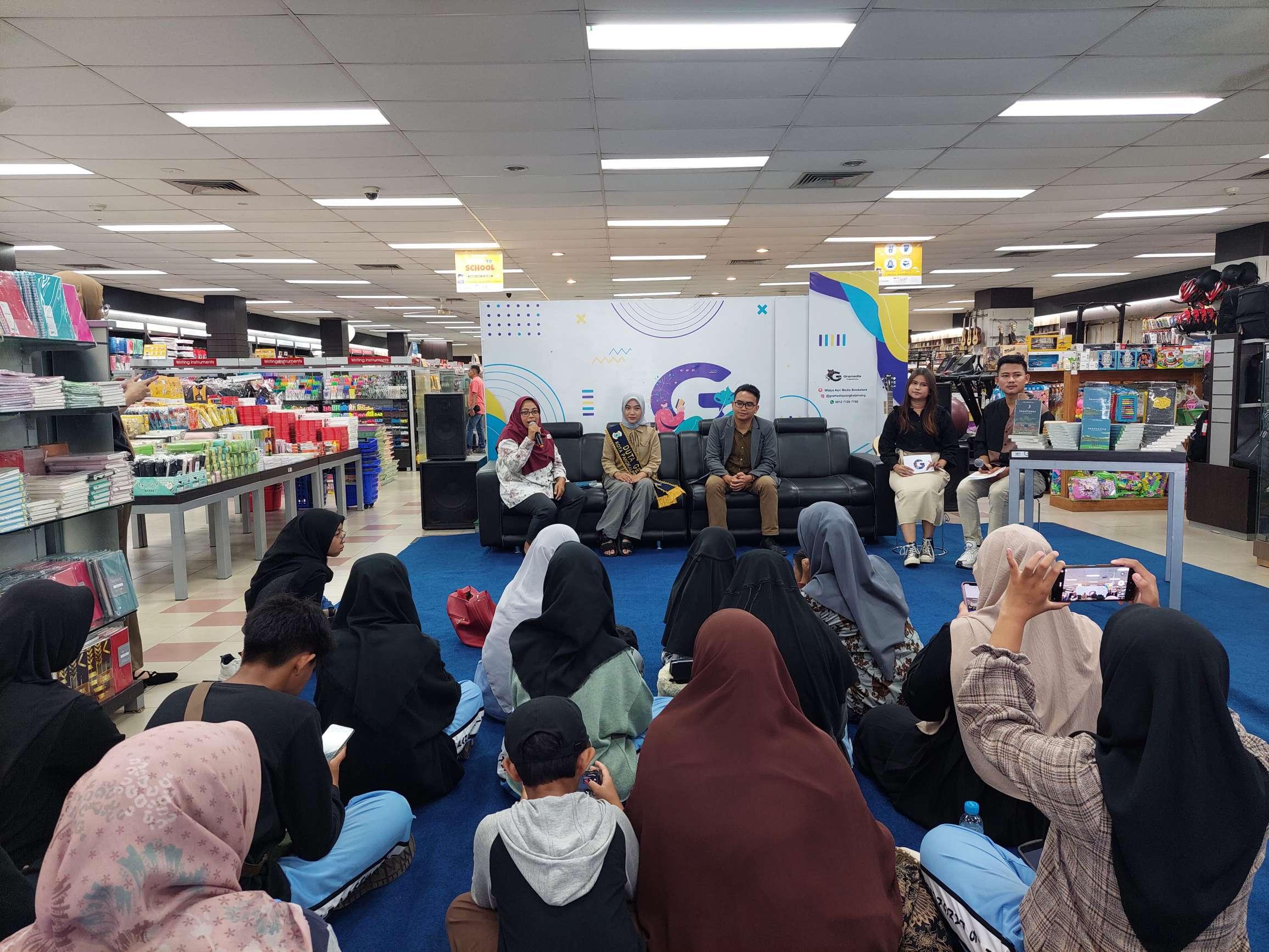 Perdana dan Terbuka untuk Umum, Gramedia Kolaborasi Bersama Read Aloud Diskusi Insecurity