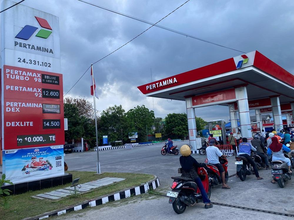 Antrian-belum-BBM-di-SPBU-30-Maret-2026.jpg