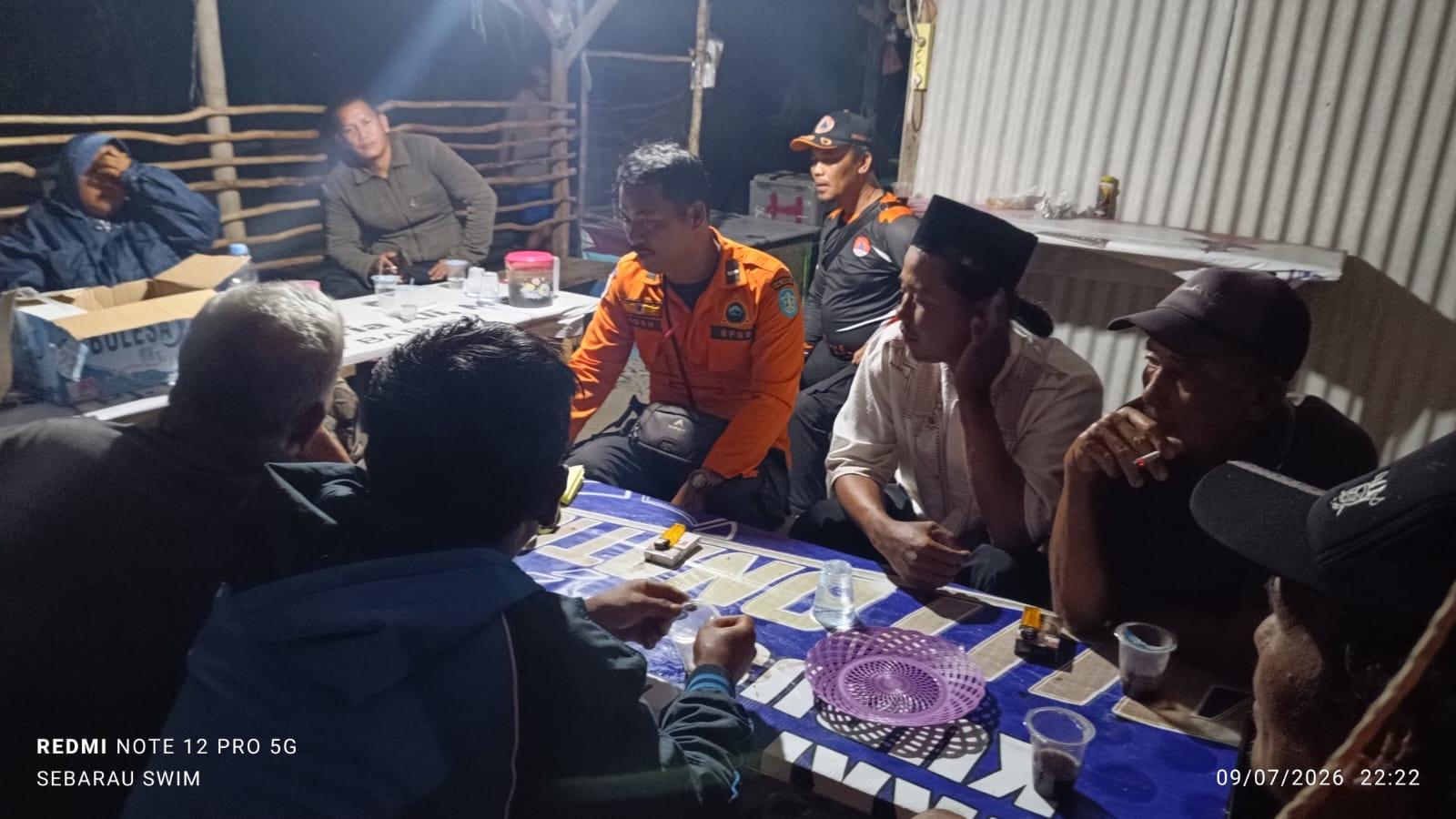 ​Nelayan Rambak Sungailiat Dilaporkan Hilang Kontak Saat Melaut, Tim SAR Gabungan Lakukan Pencarian - Bangkapos.com