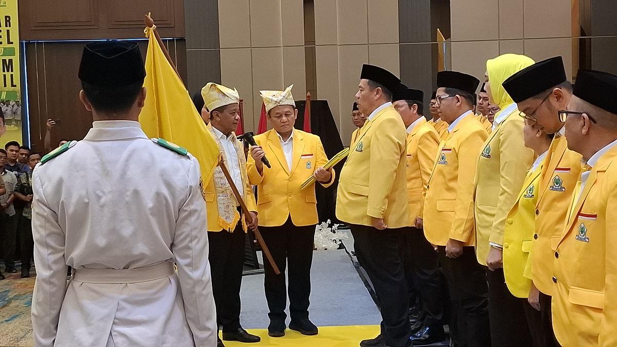 Hidayat-Arsani-dilantik-jadi-Ketua-DPD-Golkar-Babel-ne.jpg