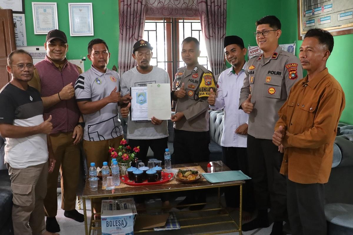 Polisi-wakaf-kan-tanah.jpg