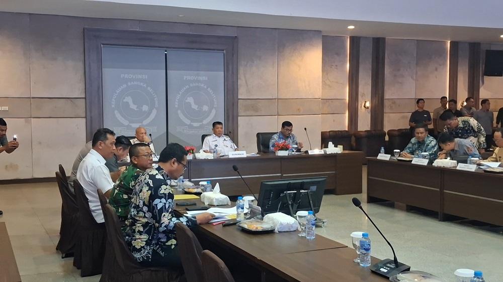 Rakor-di-Pemprov-Babel-soal-lahan-tambang.jpg