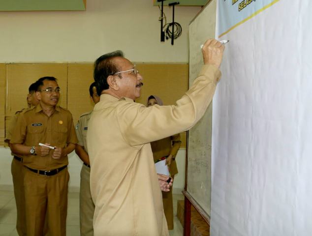 bupati-bangka-barat-h-parhan-ali_20180724_143445.jpg