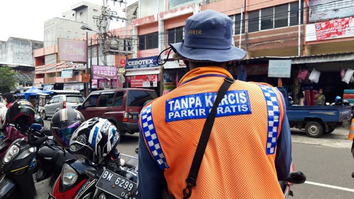 Rencana Penerapan Smart Parking di Pangkalpinang Buat Juru Parkir Khawatir - Bangkapos.com