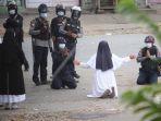 202100309-suster.jpg