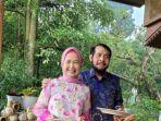 20220321-adik-kandung-presiden-jokowi-idayati-bersama-ketua-mk-anwar-usman.jpg