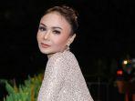20220809-Potret-cantik-Yuni-Shara.jpg