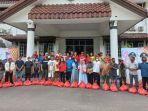 20220930-Penyerahan-Tali-Asih-100-Paket-Bahan-Pokok.jpg