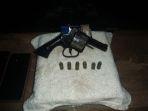 20230530-Senjata-api-rakitan-jenis-revolver.jpg