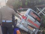 20230702-Mobil-ambulans-yang-mengalami-kecelakaan.jpg