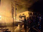 Pemilik Gudang Gaharu Syok Tempat Usahanya Ludes Terbakar, Damkar Akui Kesulitan Padamkan Api