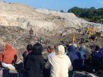 Tiga Penambang Timah Tewas Tertimbun Tanah Longsor, Ditemukan di Lubang Camui Sedalam 12 Meter
