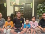 20250820-kakek-nenek-rawat-3-cucu-di-bali.jpg