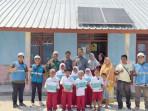 20251009-Petugas-PLN-secara-bergotong-royong.jpg