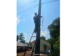 20251013-Petugas-PLN-Icon-Plus-saat-melakukan.jpg