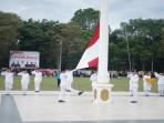 20251028-KIBAR-BENDERA-Pengibaran-bendera-merah-putih-dalam.jpg