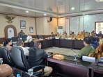 DPRD-Babel-Audiensi-dengan-masyarakat-Desa-Pergam-ne.jpg