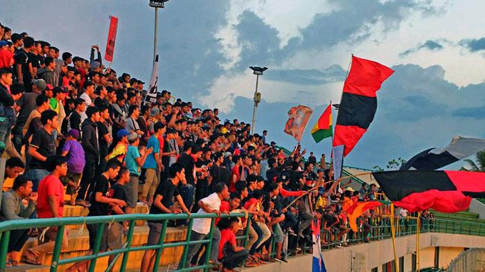 Aremania Bawa Perkusi Dukung MFC