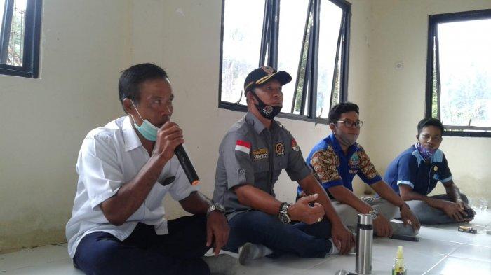 Gelar Reses, Paman Yani Dapati Warga Kotabaru Justru Sekolah ke Kaltim karena Terkendala Jarak