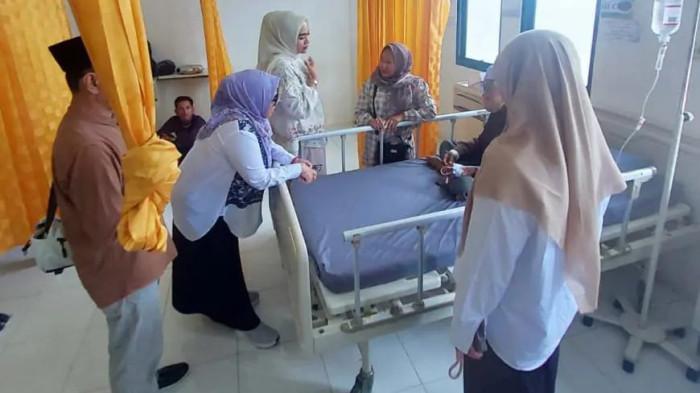 Anggota DPRD Batola melakukan inspeksi mendadak (sidak) ke RSUD H Abdul Aziz Marabahan 03