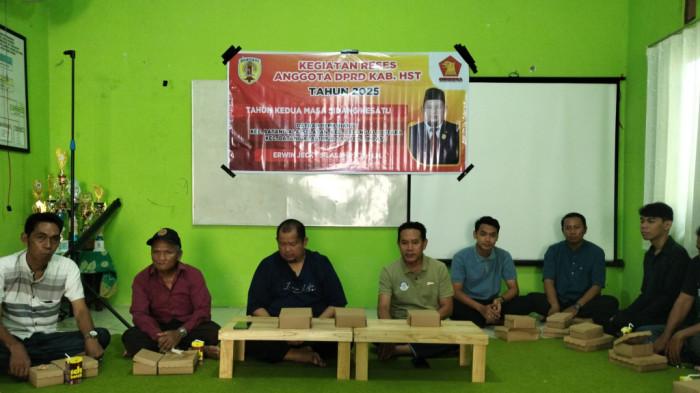 Anggota DPRD HST dari Fraksi Partai Gerindra, Erwin Jecky Silalahi 02