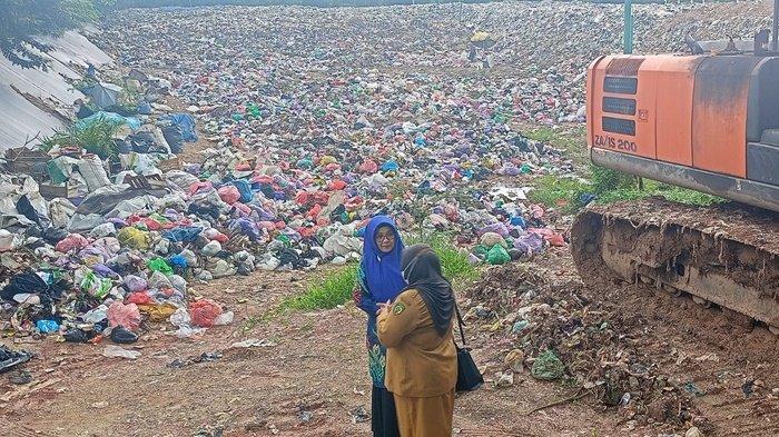 Komisi III DPRD Balangan Tinjau TPA Batu Merah, Harapkan Pengelolaan Sampah Maksimal